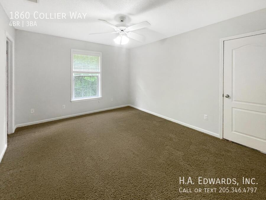 1860 Collier Way property image