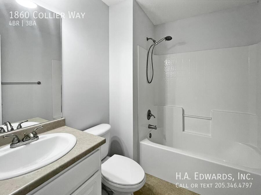1860 Collier Way property image