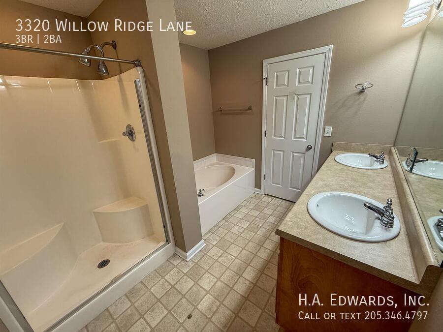 3320 Willow Ridge property image