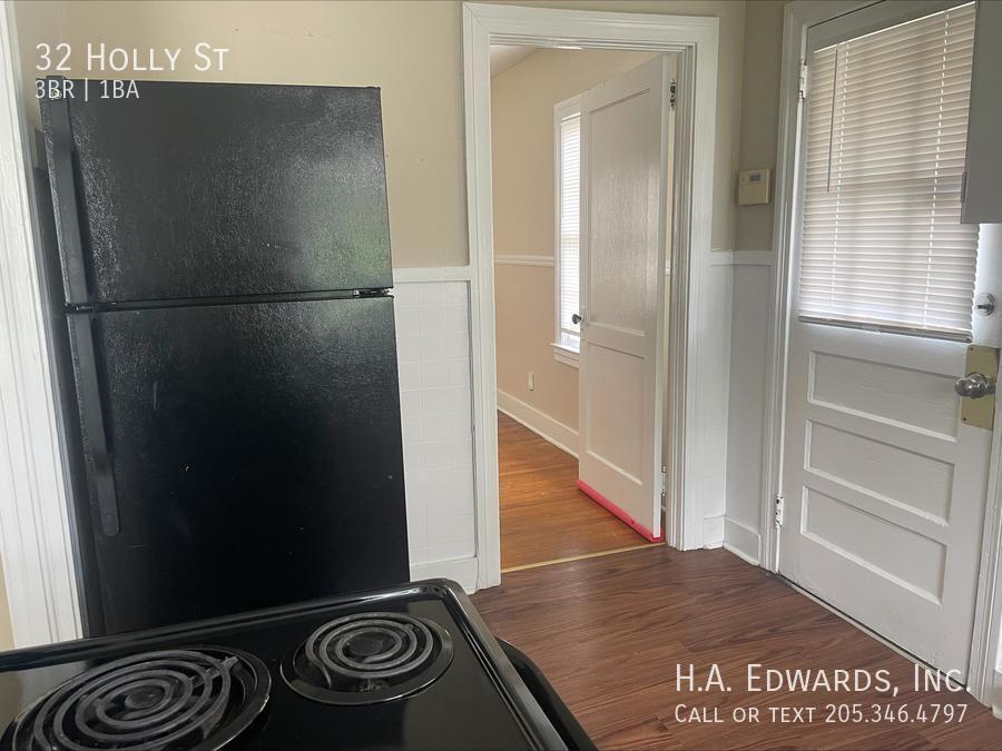 32 Holly Street property image