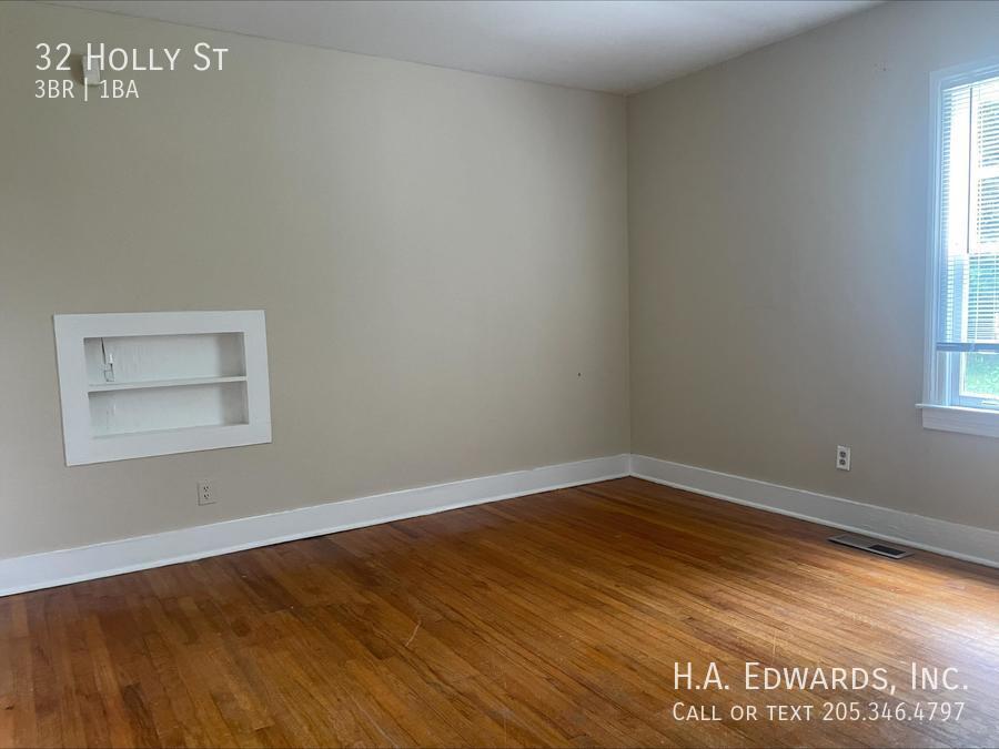 32 Holly Street property image
