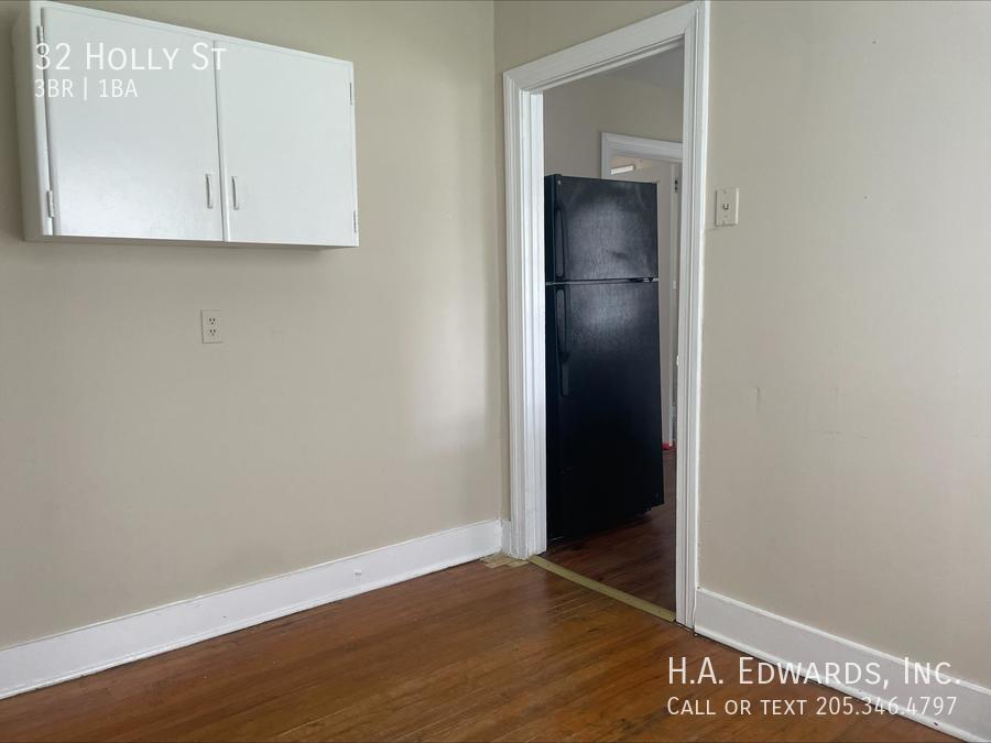 32 Holly Street property image