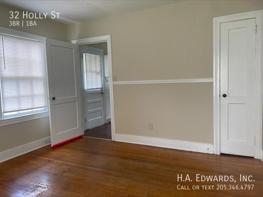 32 Holly Street property image