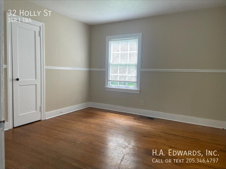 32 Holly Street property image