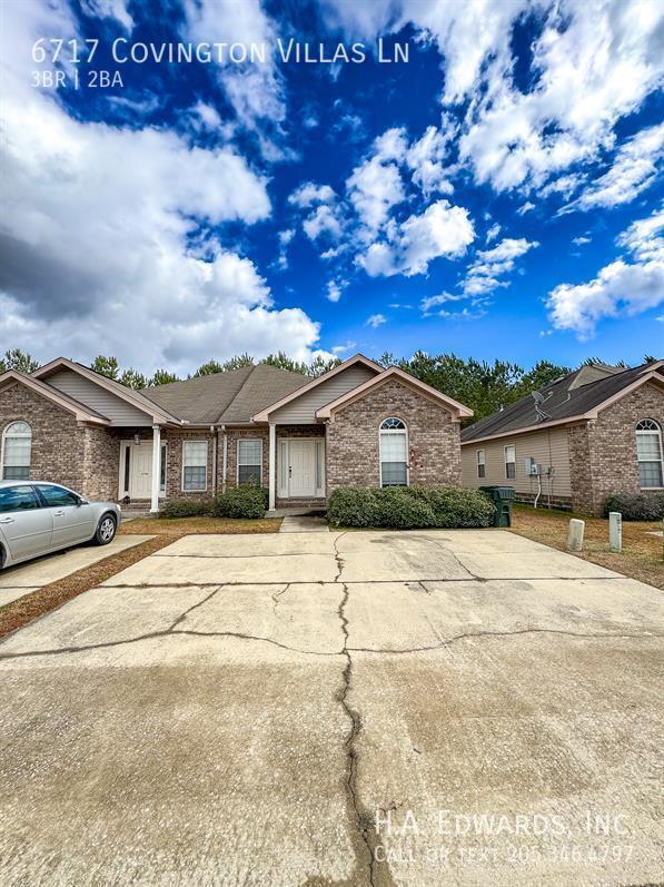 6717 Covington Villas Lane property image