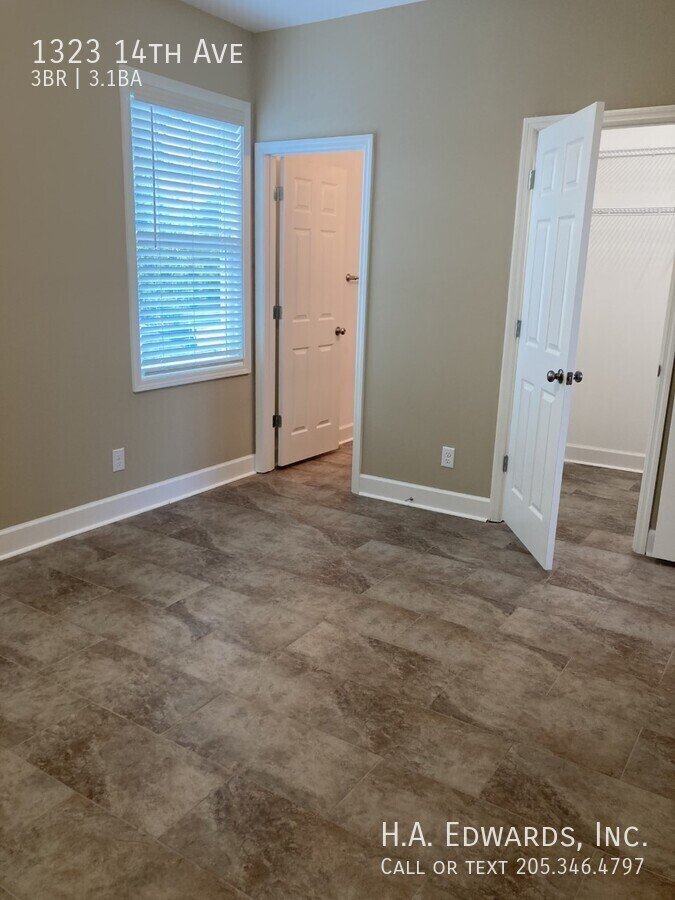 1323 14th Ave property image
