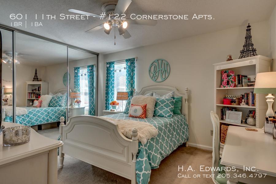 Cornerstone Apartments property image