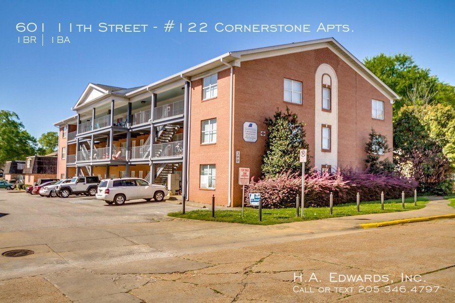 Cornerstone Apartments property image