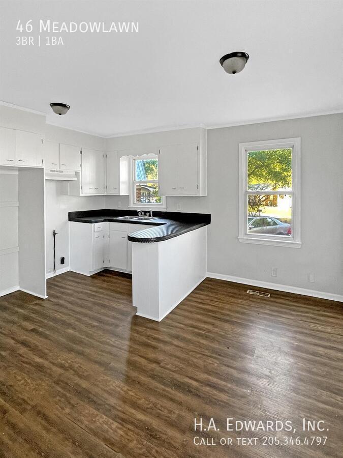 46 Meadowlawn property image