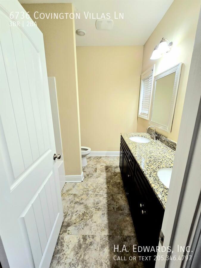 6736 Covington Villas Ln property image