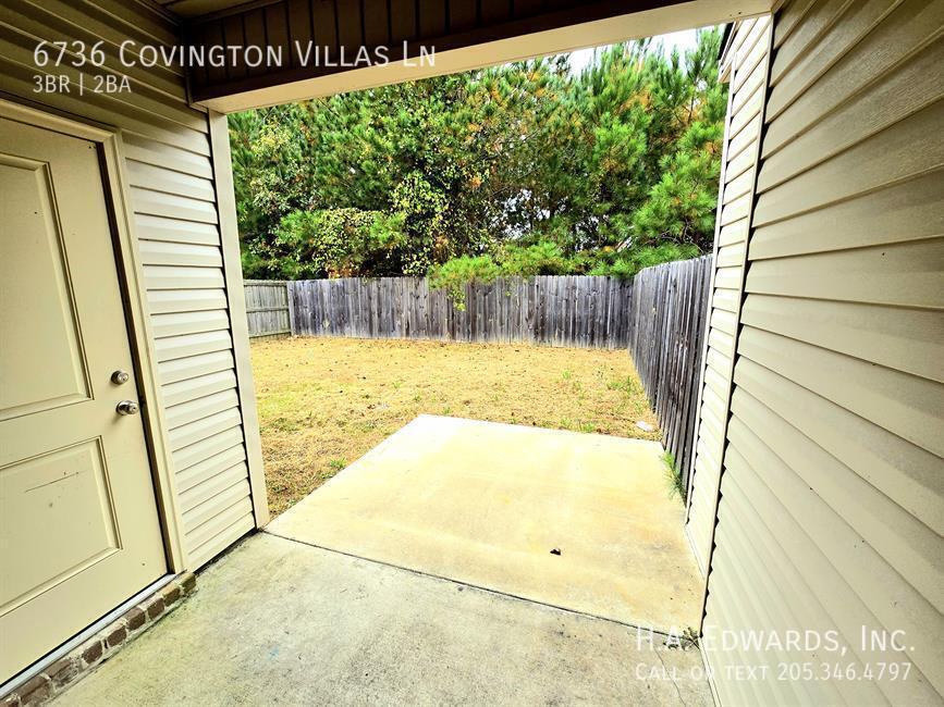 6736 Covington Villas Lane property image