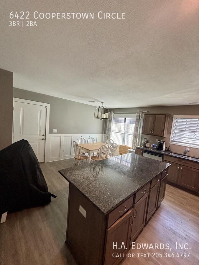 6422 Cooperstown Circle property image