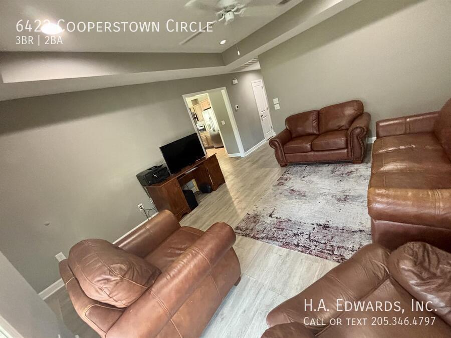 6422 Cooperstown Circle property image