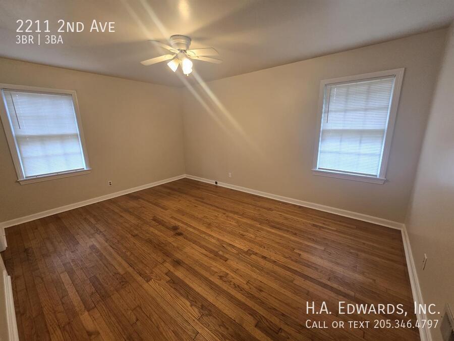 2211 2nd Avenue property image