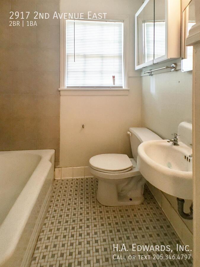 2917 2nd Avenue East property image