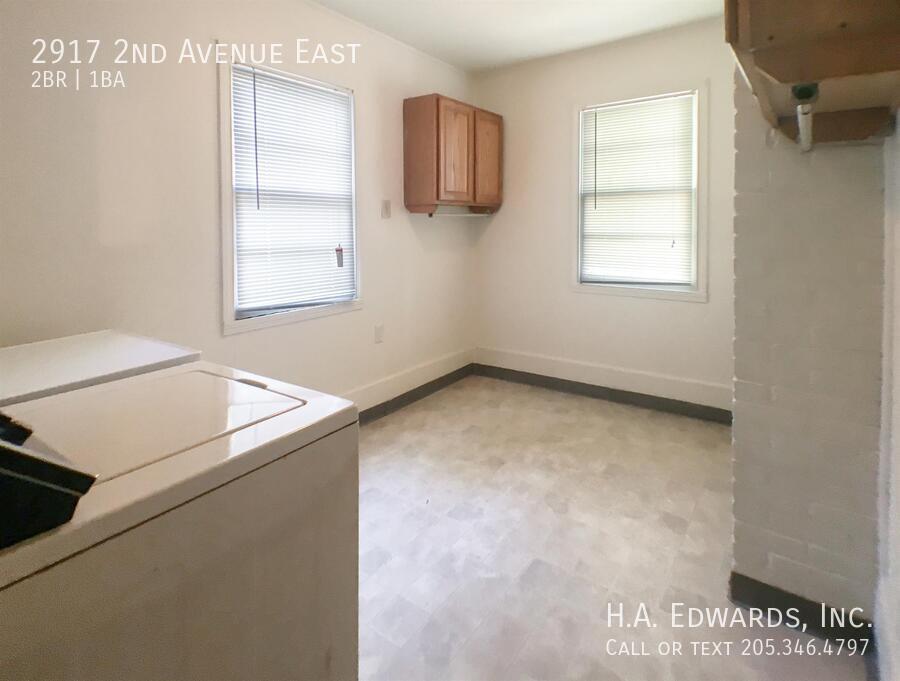 2917 2nd Avenue East property image