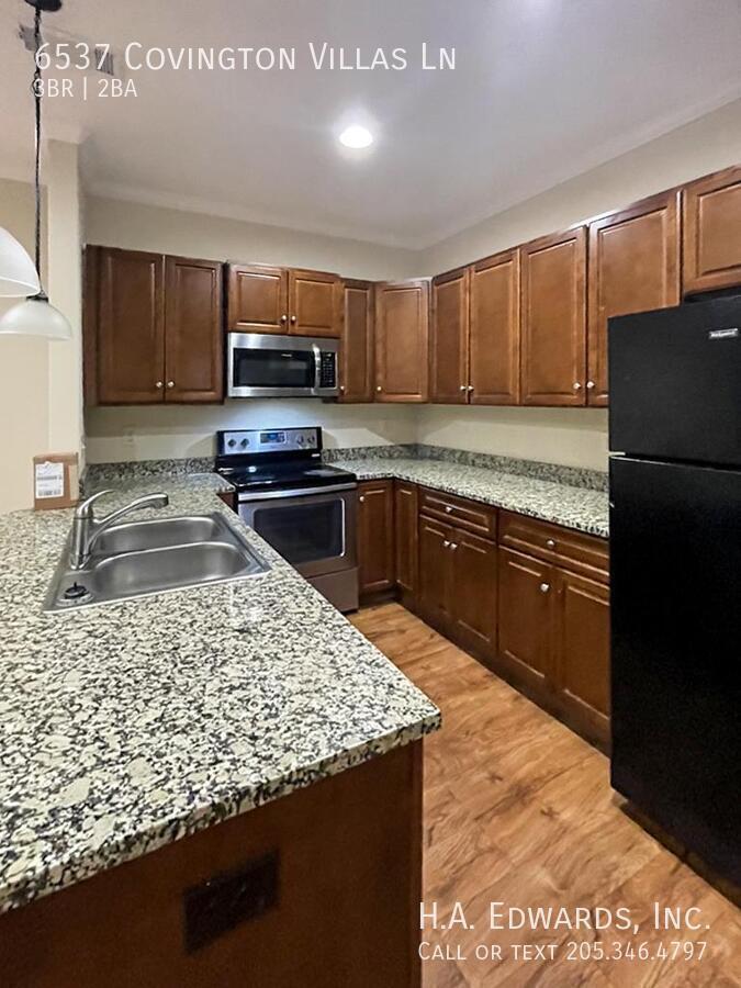 6537 Covington Villas Lane property image