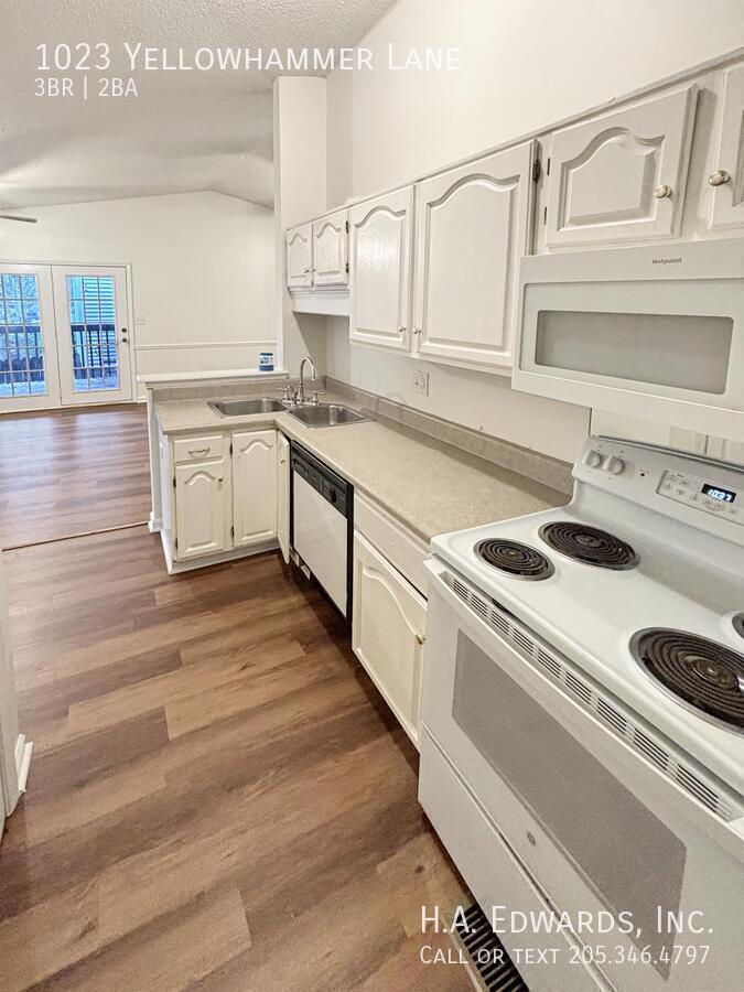 1023 Yellowhammer Lane property image