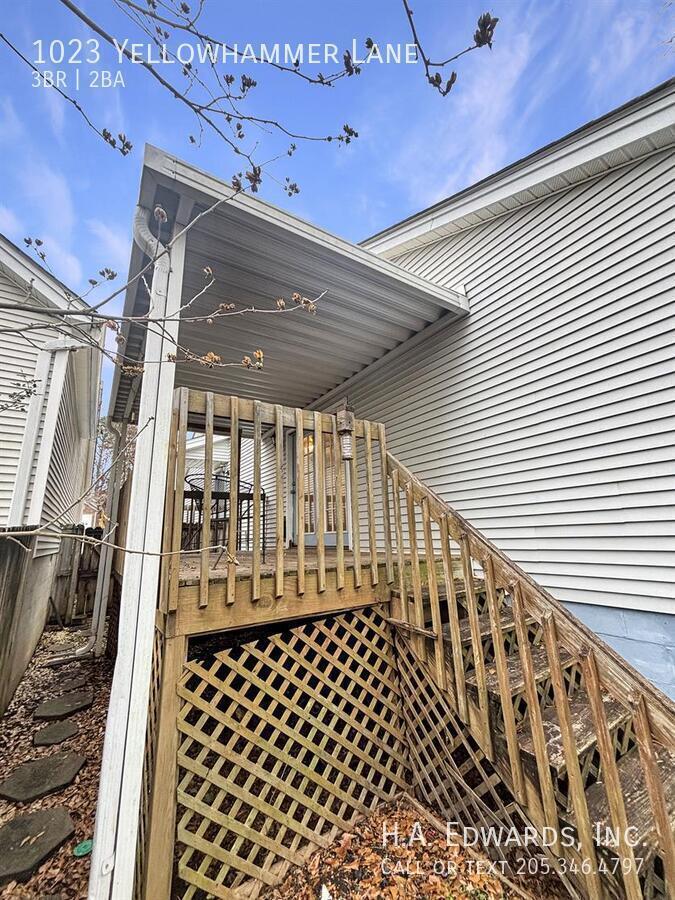 1023 Yellowhammer Lane property image