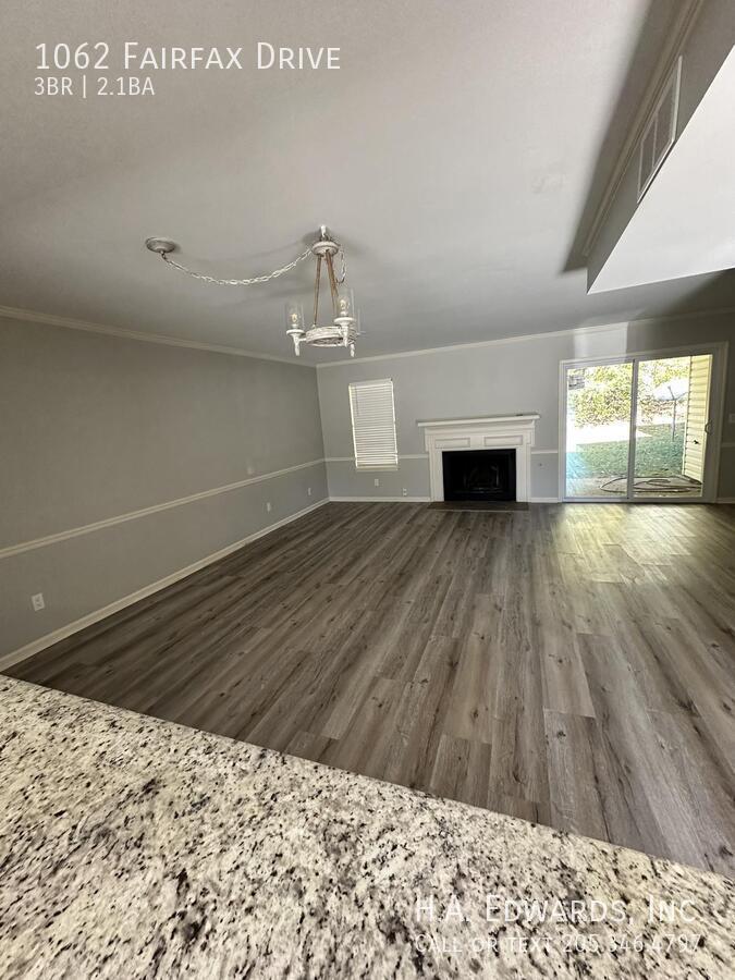 1062 Fairfax Drive property image