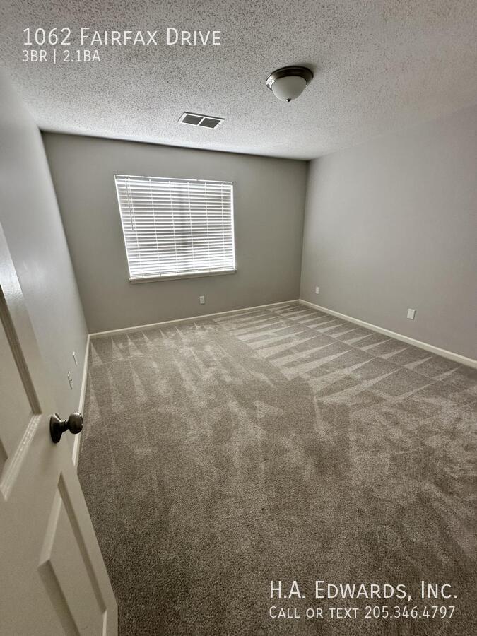 1062 Fairfax Drive property image