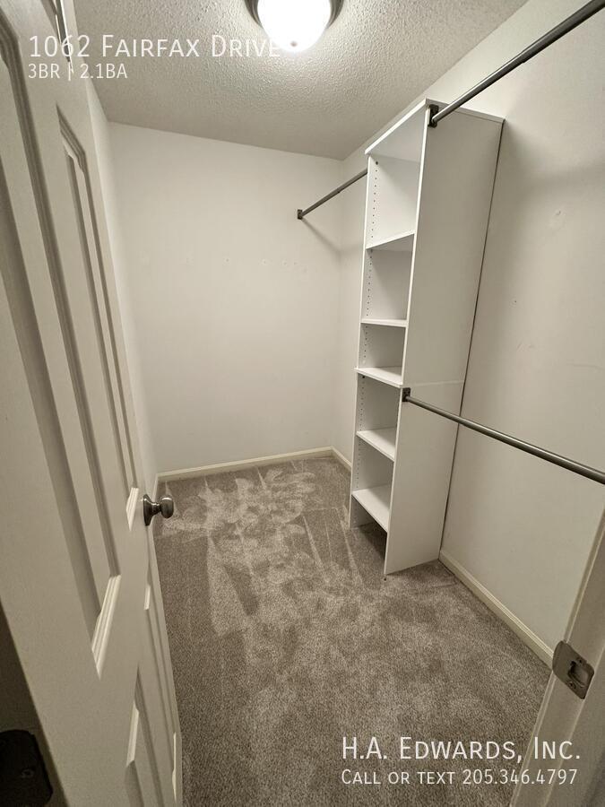 1062 Fairfax Drive property image