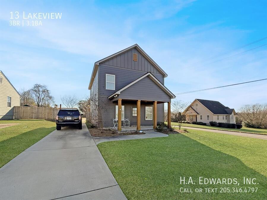 13 Lakeview property image