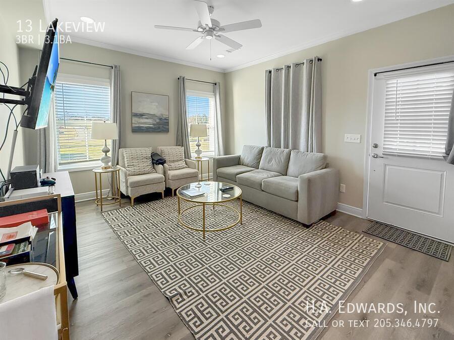 13 Lakeview property image