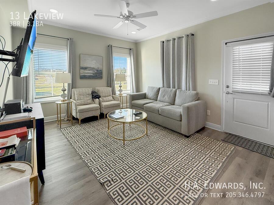 13 Lakeview property image