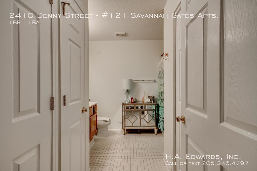 Savannah Gates Apartments property image