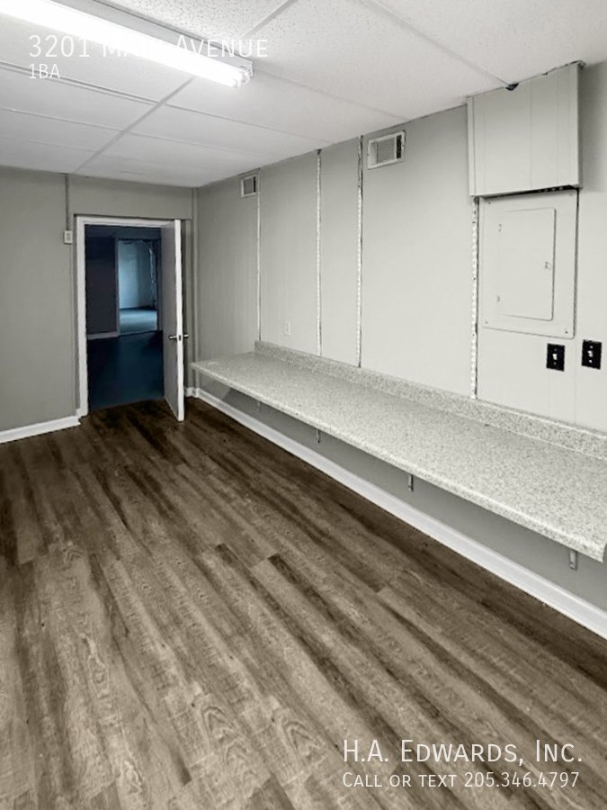 3201 Main Avenue property image