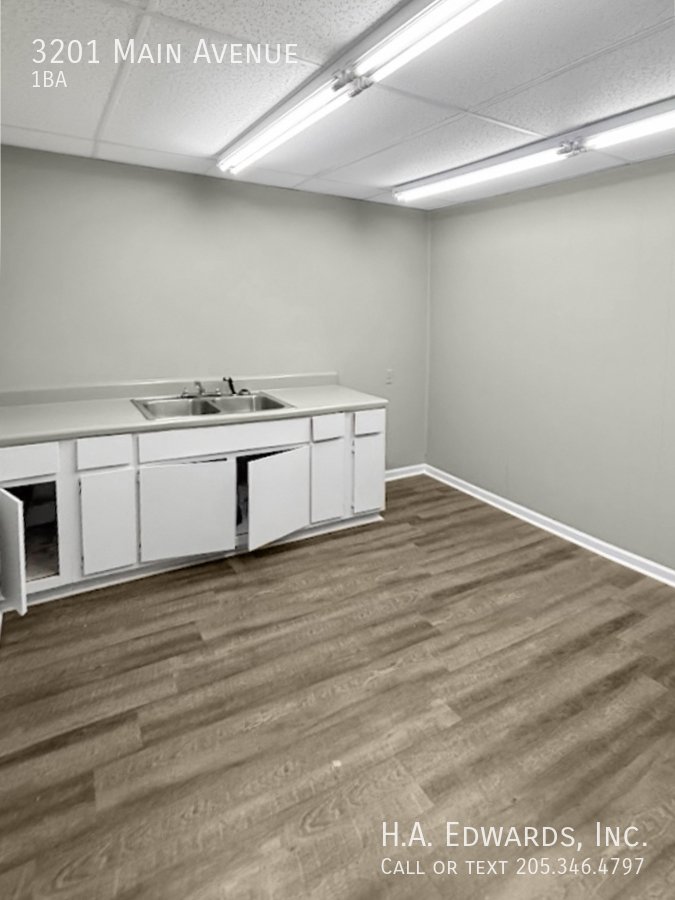 3201 Main Avenue property image