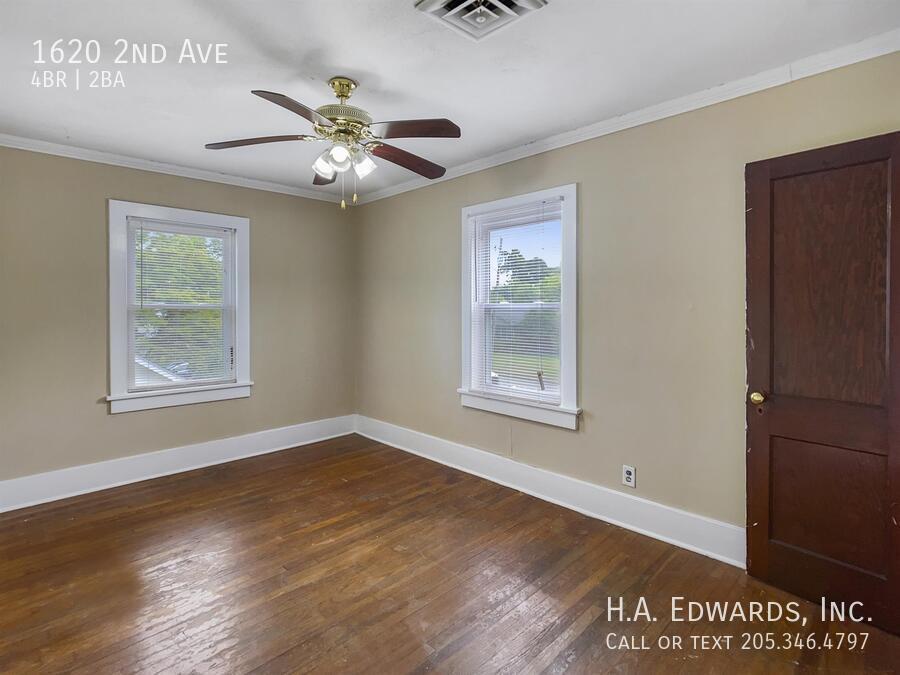 1620 2nd Ave property image