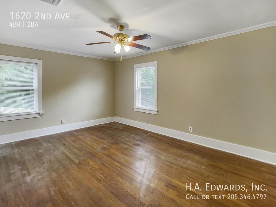 1620 2nd Ave property image