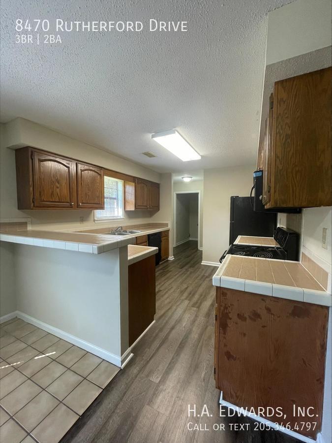 8470 Rutherford Drive property image