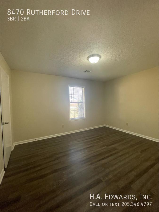 8470 Rutherford Drive property image