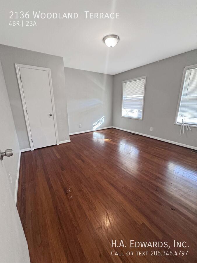 2136 Woodland Terrace property image