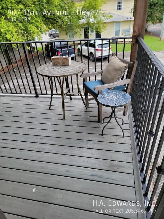 907 15th Avenue Unit 7 property image