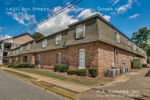 Churchill Downs Apartments property image