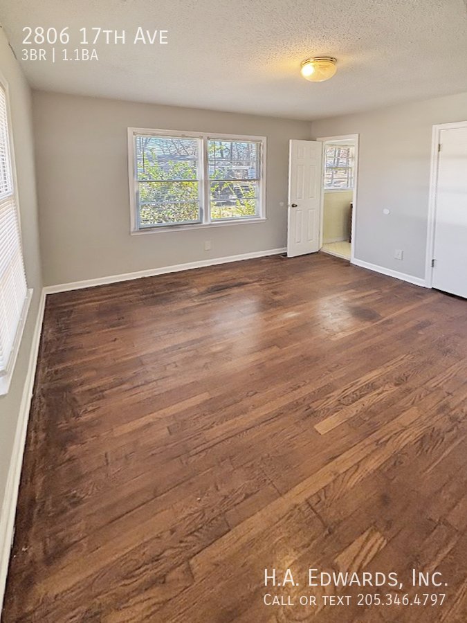 2806 17th Ave property image