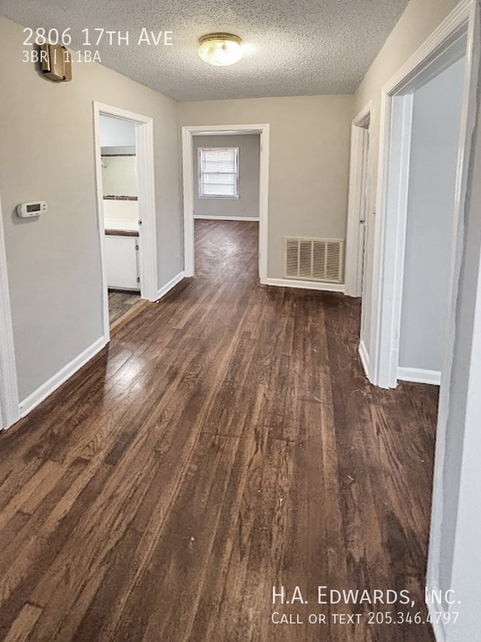 2806 17th Ave property image