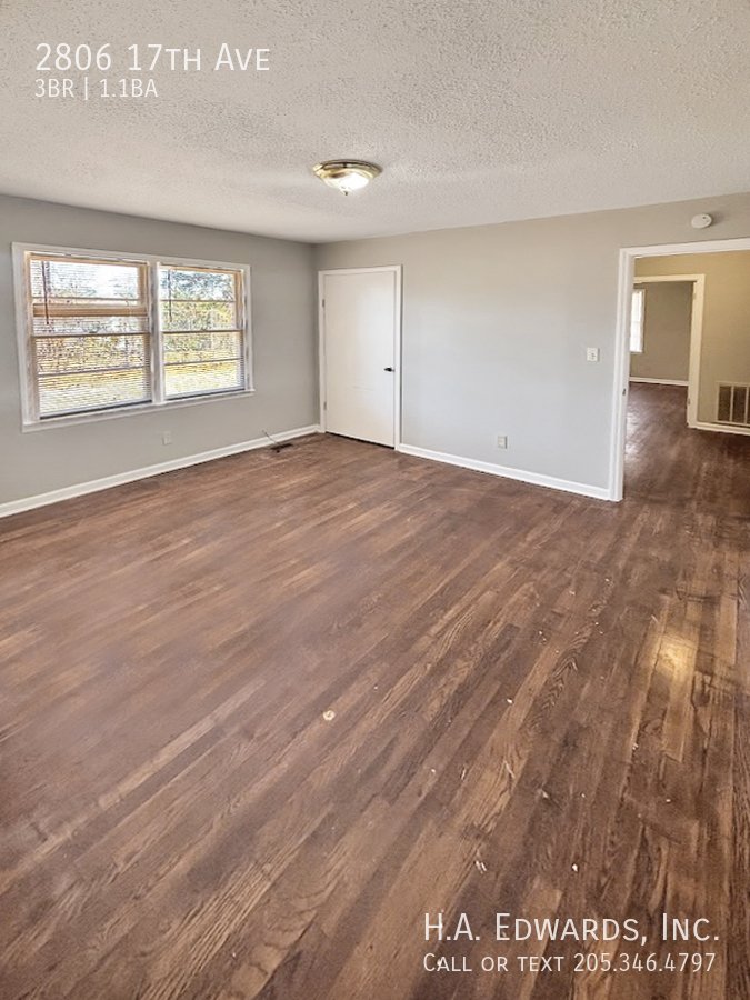 2806 17th Ave property image