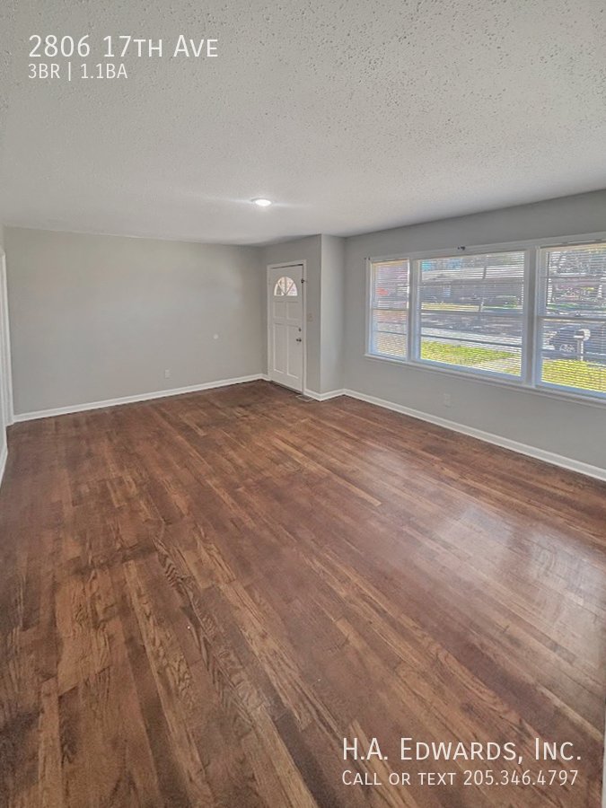 2806 17th Ave property image