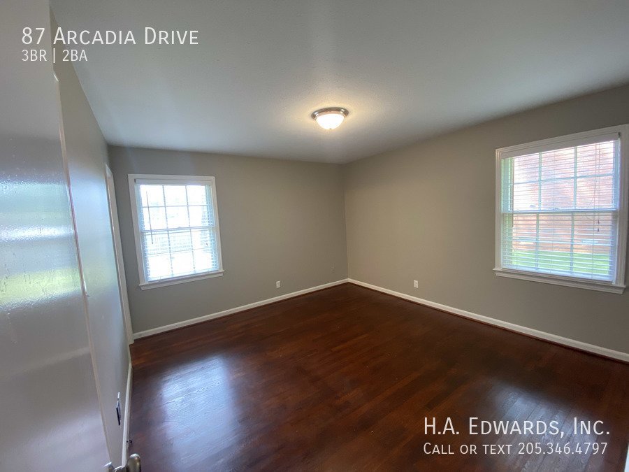 87 Arcadia Drive property image