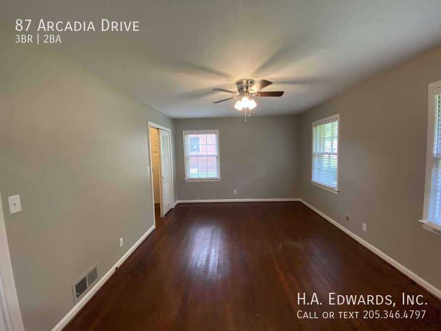 87 Arcadia Drive property image