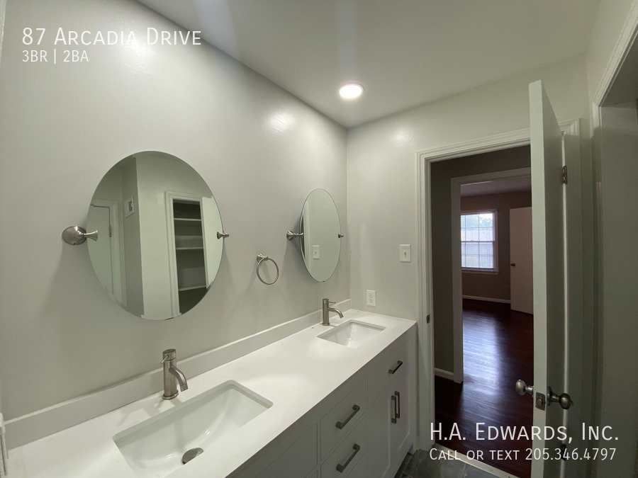 87 Arcadia Drive property image