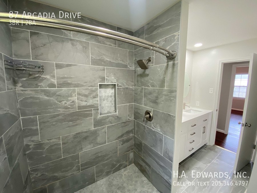 87 Arcadia Drive property image