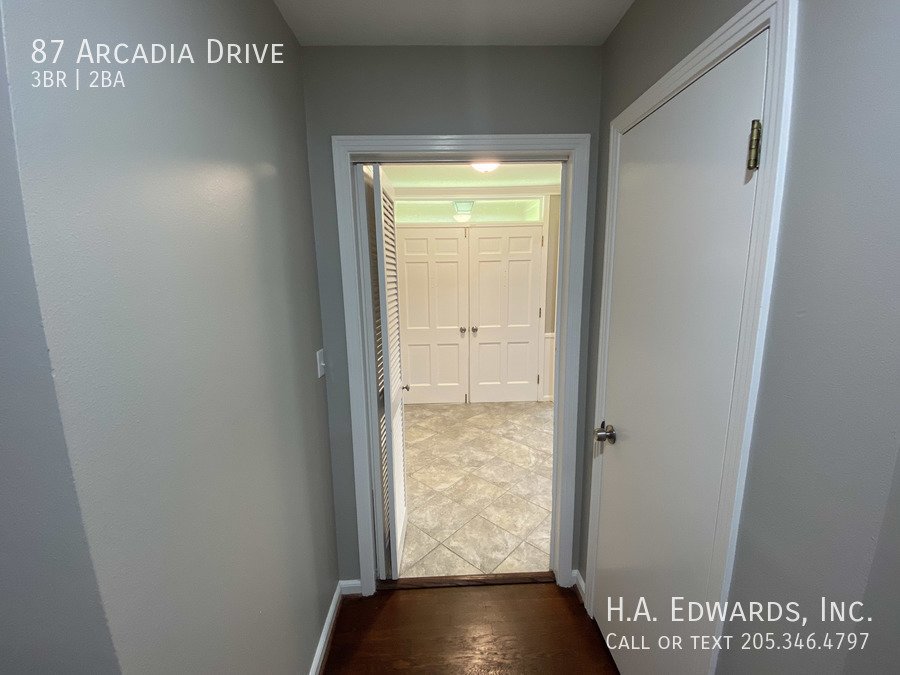 87 Arcadia Drive property image
