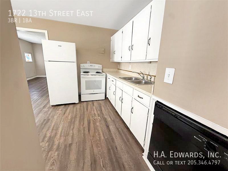 1722 13th Street East property image