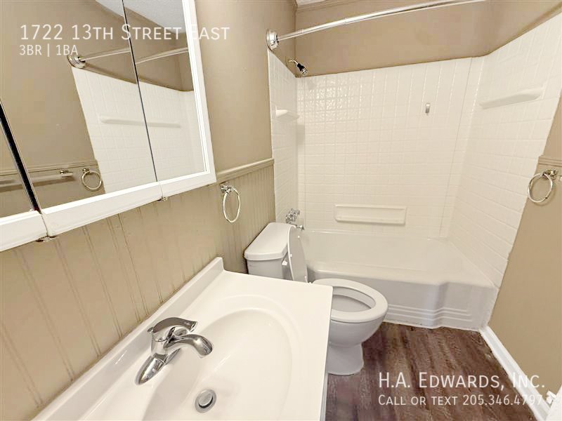 1722 13th Street East property image